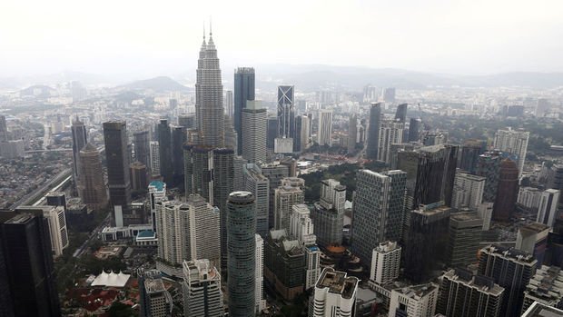 Malezya 3. çeyrekte 1 yılın en zayıf büyümesini kaydetti
