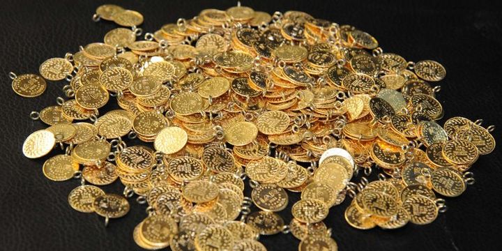 Gram altın 271 lira seviyelerinde