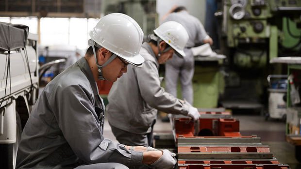 Japonya'da sanayi üretimi 5.5 yılın en sert düşüşünü kaydetti
