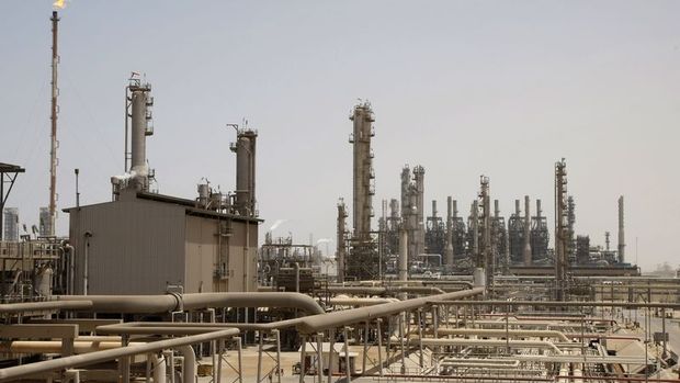 Kuveyt Aramco'ya 1 milyar dolar yatırım yapabilir