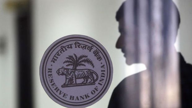 Hindistan Merkez Bankası faizi değiştirmedi 