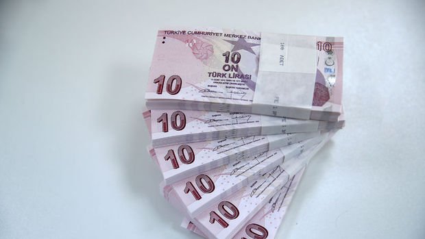 Hazine 5,7 milyar lira borçlandı