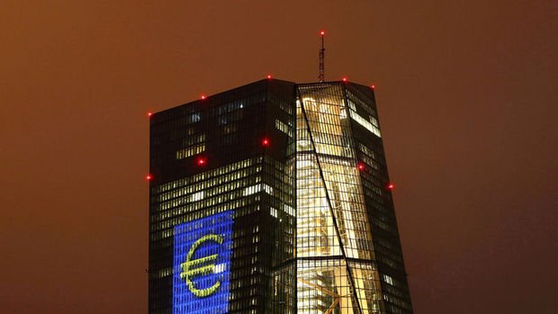Avrupa Merkez Bankası faizleri değiştirmedi 