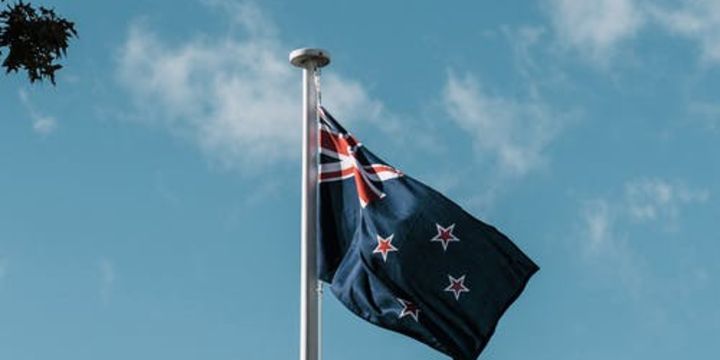 2242310_720x360.jpg