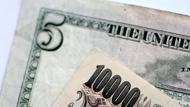 Yen Orta Doğu'daki jeopolitik gerilim ile dolar karşısında yükseldi