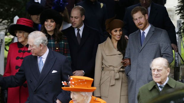 Kraliyet ailesi Prens Harry krizine çözüm için 