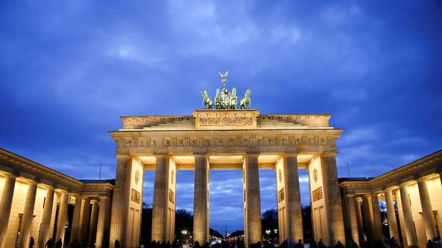 Almanya'da ekonomik beklenti endeksi Ocak'ta iyileşti