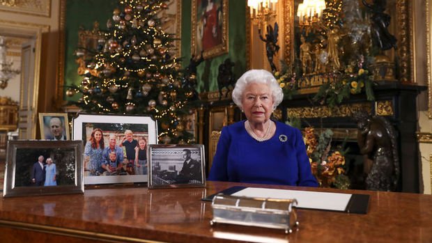 Kraliçe 2. Elizabeth, Brexit yasa tasarısına onay verdi