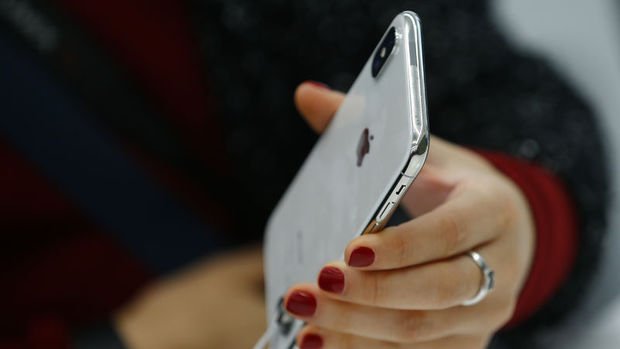 apple eski iphone sahiplerine 25 dolar
