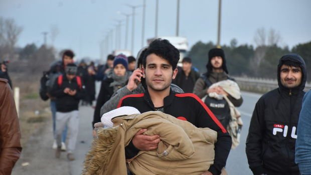 Soylu: 142 bin göçmen Türkiye'den ayrıldı