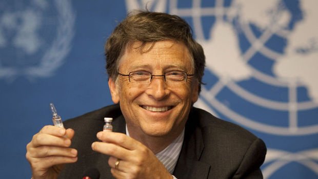 Bill Gates Microsoft yönetiminden ayrıldı