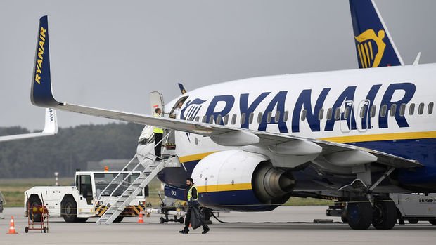 Ryanair 3 bin kişiyi işten çıkartacak