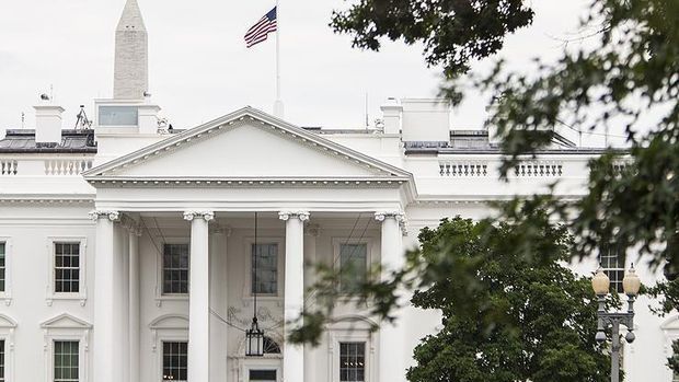Beyaz Saray, Pence'in karantinada olmadığını açıkladı
