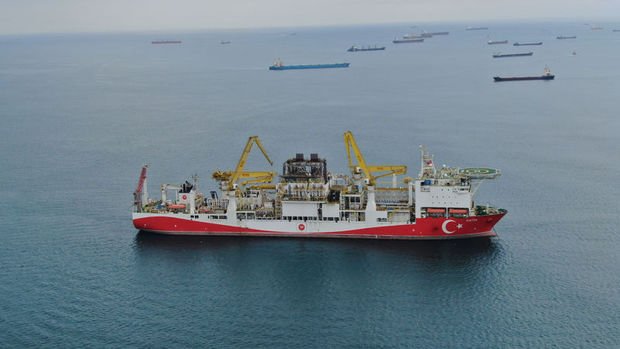 Bakan Dönmez: Fatih sondaj gemisi Karadeniz geçişine hazır
