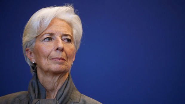 AMB Başkanı Lagarde'dan “politika” sinyali