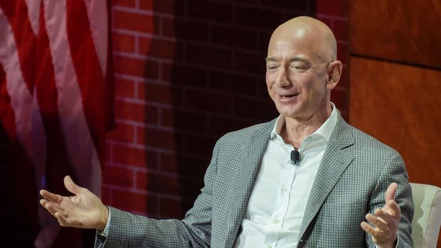 Jeff Bezos servetine bir günde 13 milyar dolar ekledi