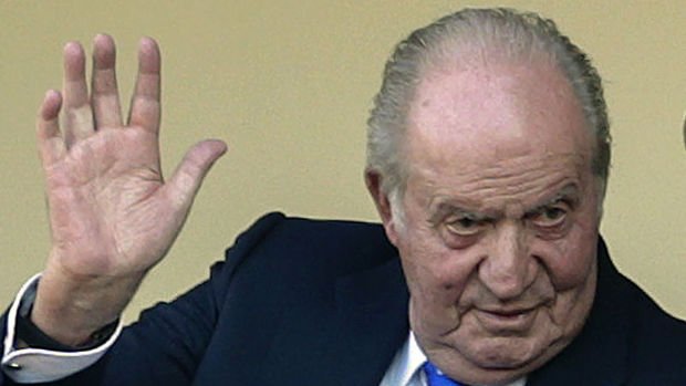 Eski İspanya Kralı Juan Carlos ülkeden ayrılma kararı aldı