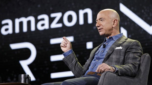 Bezos 3.1 milyar dolarlık Amazon hissesi sattı
