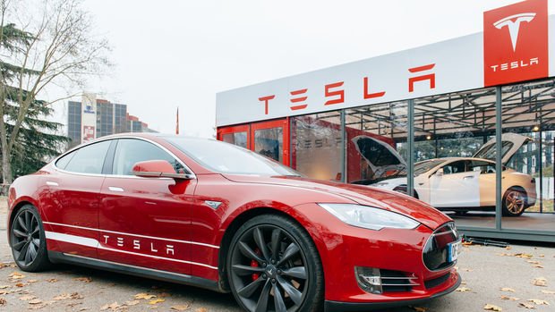 Tesla: Öncü rolüyle elektrikli otomobillerin “Model T”si