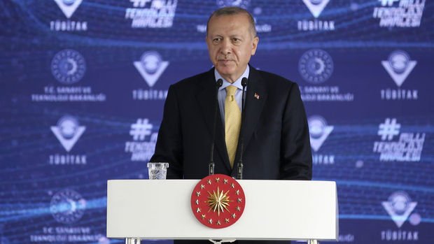 Erdoğan: Türkiye savunma sanayisinde dışa bağımlılığını yüzde 30 seviyesine düşürdü