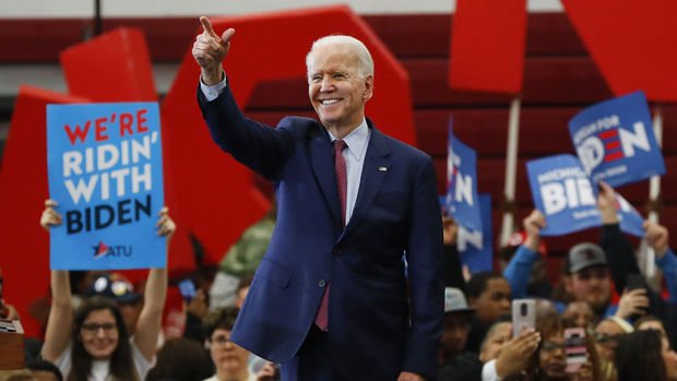 Joe Biden Demokrat Partinin resmen başkan adayı oldu