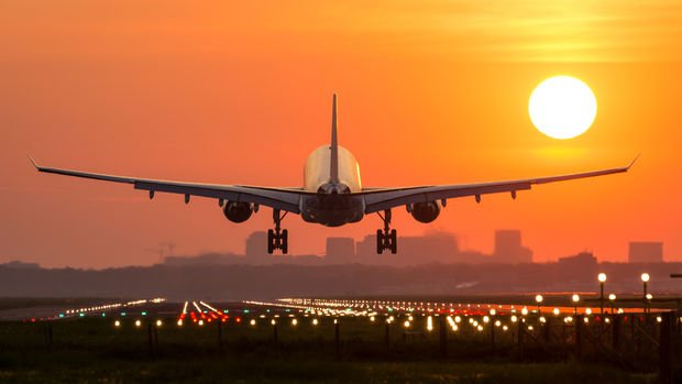 Hava yolu şirketlerinde işten çıkarmalar son hızıyla sürüyor
