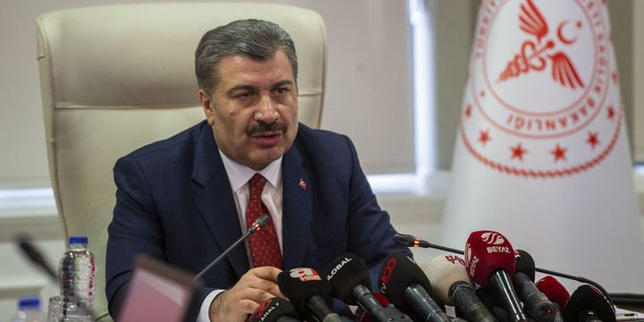 Bakan Koca: Artık maaşlarından kesinti yapılamayacak