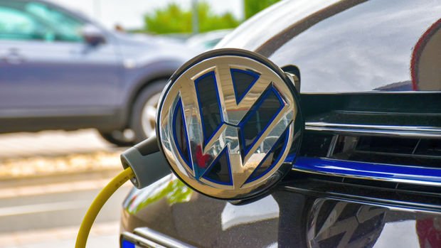 VW: Volkswagen üretim ve yazılımda Tesla'yı geçebilecek bir pozisyonda