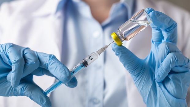 Pfizer ve BioNTech AB ile 200 milyon dozluk aşı için anlaşmaya vardı -  Bloomberg HT