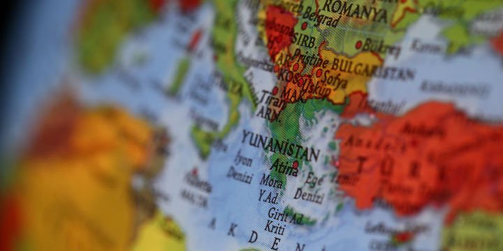 Yunanistan askeri harcamalarını artırıyor