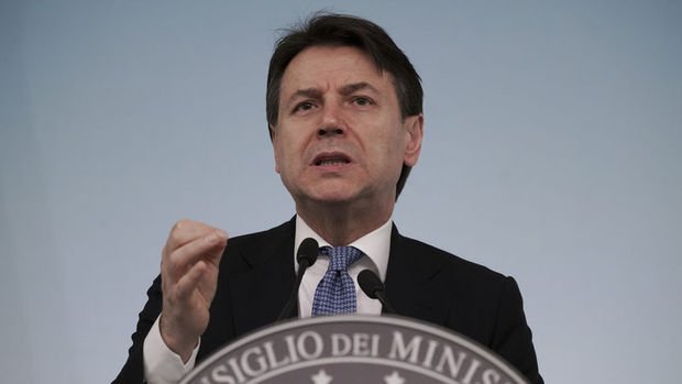 İtalya AB'den mali destek programlarının yılbaşında başlatılmasını istedi