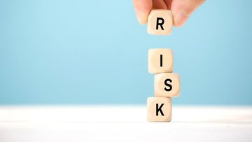 borsa yukseldi ulke risk primi sert