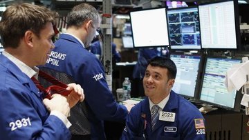 Küresel hisseler rekor aylık yükselişe hazırlanıyor