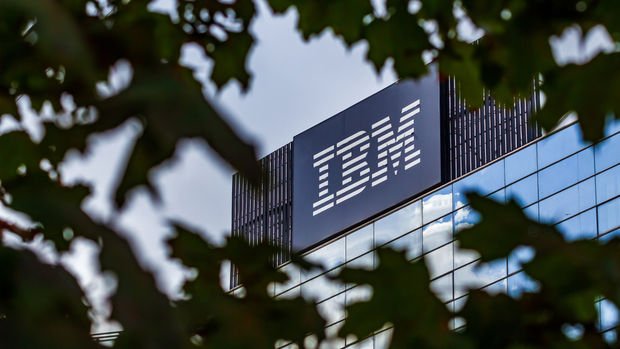 IBM 10 bin kişiyi işten çıkaracak