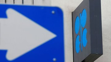 OPEC+ arz artırımını erteleme konusunda anlaşmaya varamadı