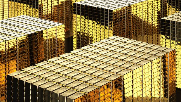 Altın kayıp serisini kırsa da yatırım fonlarından çıkış devam ediyor