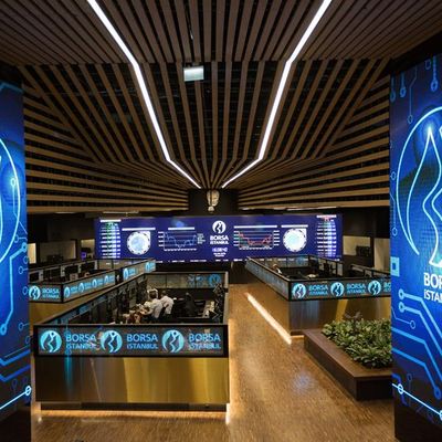 Borsa 3 şirkete %5'lik fiili dolaşım için ek süre verdi