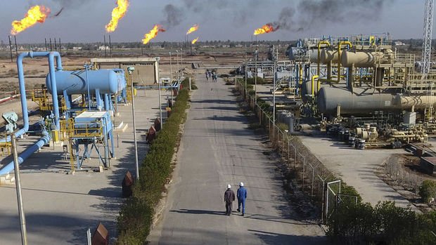 Irak da petrol fiyatlarını artırdı