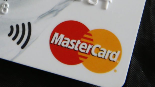 Mastercard'dan İngiliz müşterilerine “Brexit” faturası