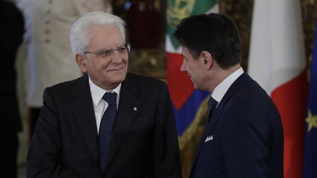 İtalya Başbakanı Conte istifasını sundu