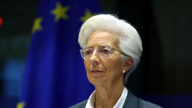 Lagarde: Vaka sayıları ve kısıtlayıcı tedbirler aşağı yönlü risk oluşturuyor