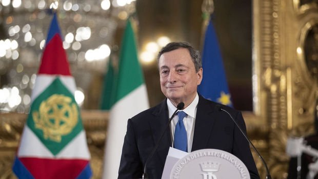 İtalyanların çoğu Draghi'nin kuracağı hükümete olumlu bakıyor