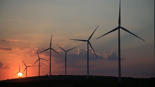 Rüzgar elektriği ilk kez %10'u aştı