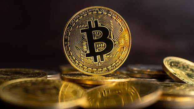 Bitcoin bu yılın dibinden döndü