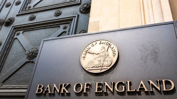 İngiltere Merkez Bankası temettü kısıtlamalarını kaldırdı