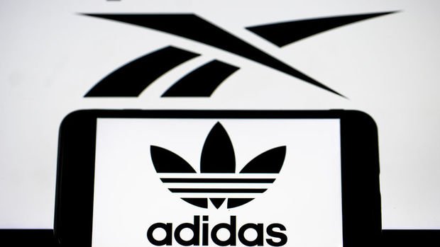 Adidas, Reebok'ı 2.5 milyar dolara Authentic Brands'e satıyor