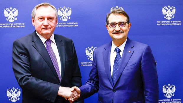 Bakan Dönmez, Rusya Enerji Bakanı Şulginov ile görüştü