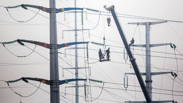 Enerji krizi yaşayan Çin elektriğe zam planlıyor