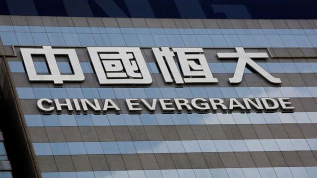 Evergrande hisseleri Hong Kong'ta işleme kapatıldı