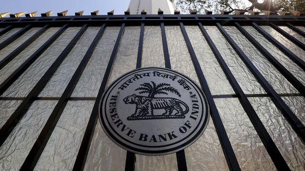 Hindistan Merkez Bankası faizi sabit tuttu
